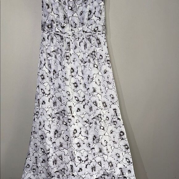 Banana Republic Black and White Sleeveless Sundress - Picture 9 of 11